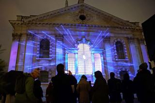 Irresistible 3D Projection Light Mapping in Immersive Installations
