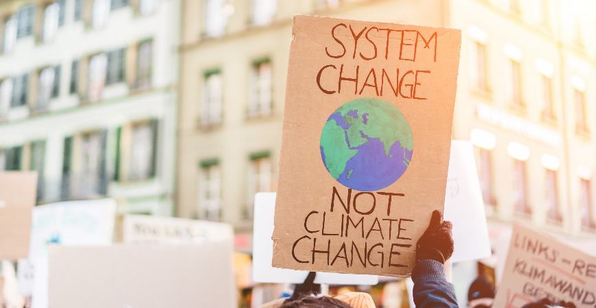 UK Cash Industry Joins Forces to Meet Climate Targets