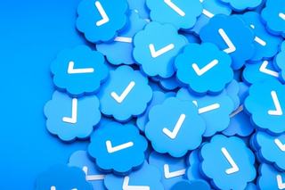 Twitter to Launch Blue, Gold, Grey Authenticity Ticks