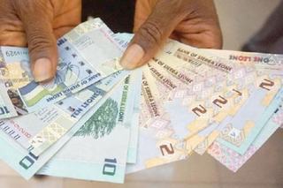 Banknote Issues with Holograms