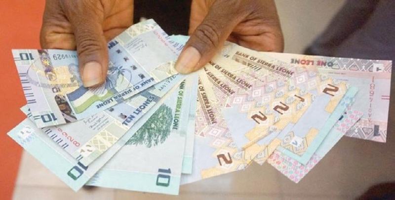 Banknote Issues with Holograms