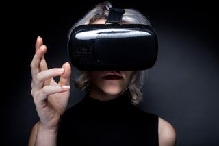 VividQ Launches Retina Resolution Holograms