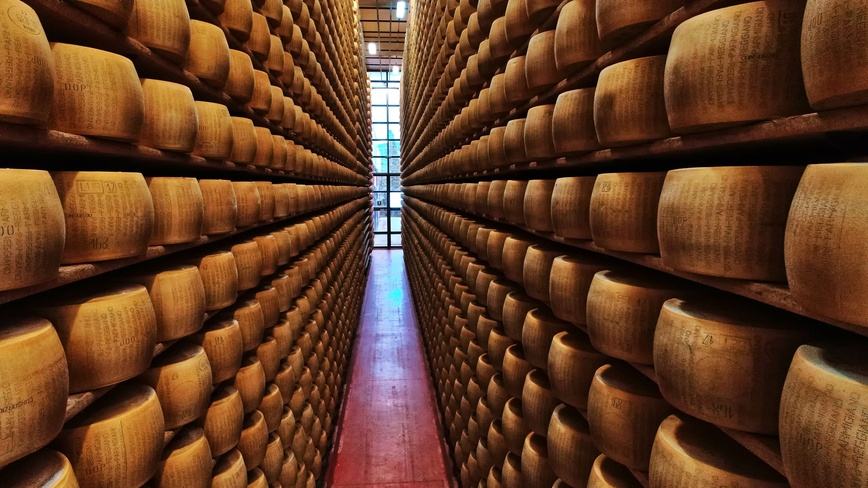 Italy’s Age-Old Cheese Embraces Modern Tech to Combat Counterfeits