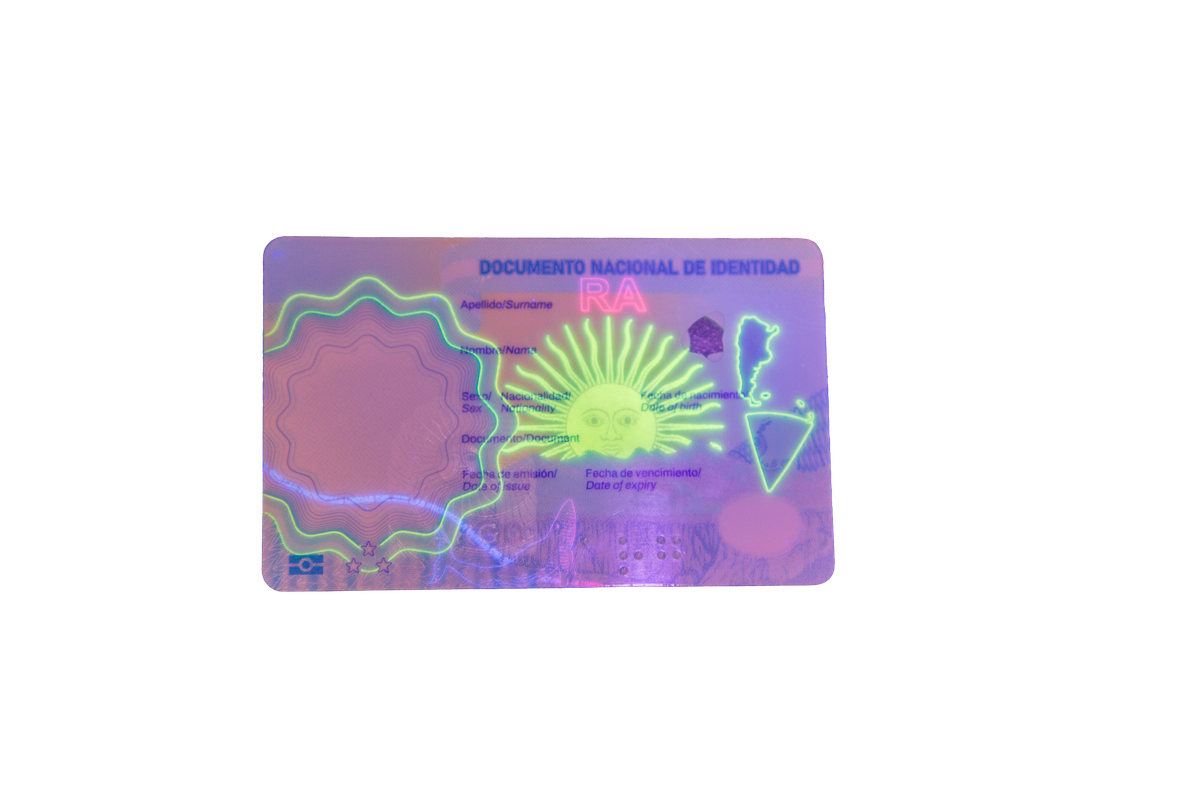 Argentina ID card under selective illumination and orientation (© RENAPER, Mühlbauer ID Services and Unitec Blue).