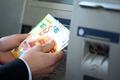 'Beyond the Cost Debate': A Multidimensional Approach to Quantify the Value of Cash for Society