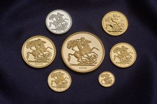 UK Sovereign Returns to Gold