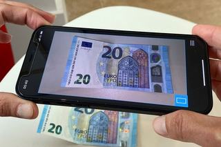Two New Apps for Banknote Authentication