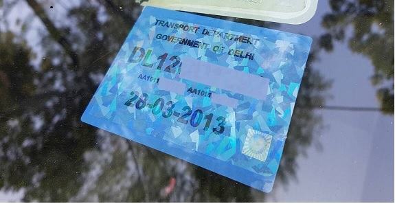 Holographic Stickers to Fight Air Pollution