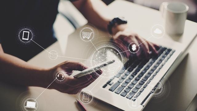 The Best of LinkedIn: Changing ATM Models, Understanding Currency and Digital Inclusion