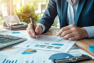 Establishing the Limits of Decentralised Money