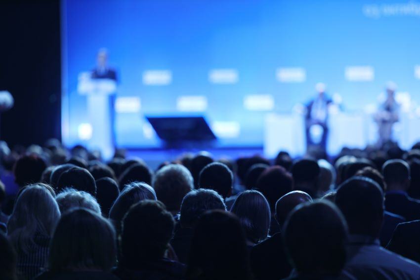 Two Seminars Drive Discussion and Debate on the Future of Cash and Payments