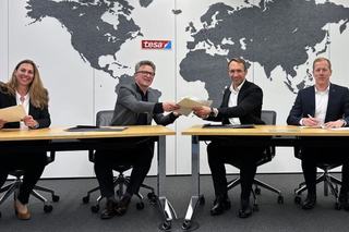 ZEISS and tesa Partner for Industrial-Scale Holography