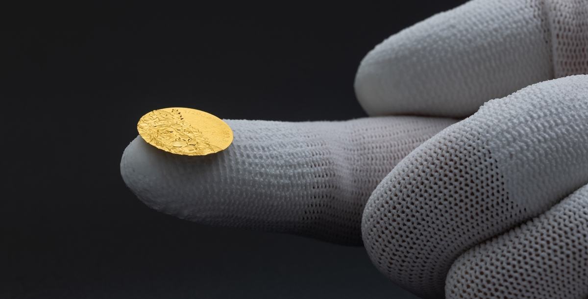 Czech Mint Unveils THINCUSE™ Technology